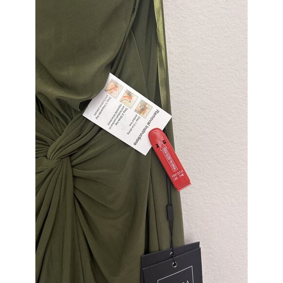 NWT Ieena For Mac Duggal Green One-Shoulder Draped Evening Gown Size 0 - Picture 3 of 9